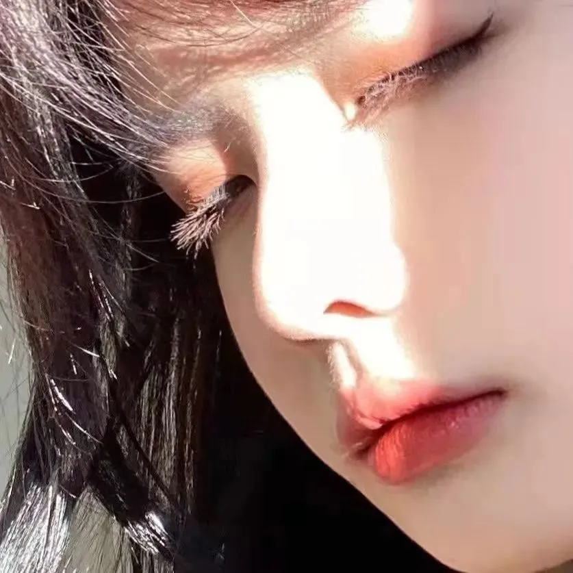 女性悬疑复仇《小姐》同类绝佳作品《女教师》：压抑女教师的极致反击，阶级与欲望的崩塌