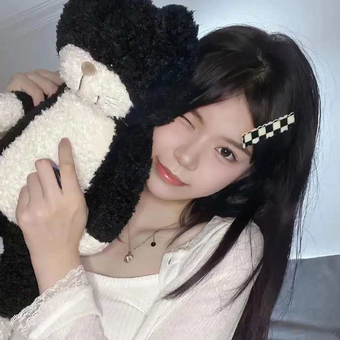 探讨女性婚姻《麦秋》原节子经典之作：大家族中大龄未婚女儿的婚嫁风波，细水长流的家庭剧