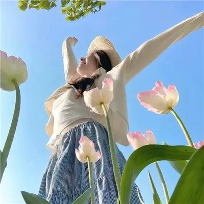 【爆笑同居】《宠物情人》志尊淳入山法子：职场女强人捡到年下美少年当宠物养，超甜同居生活
